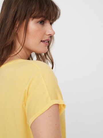 Vero Moda Curve Tričko 'VMAva' – žlutá