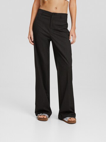 Bershka Wide leg Pantalon in Grijs: voorkant