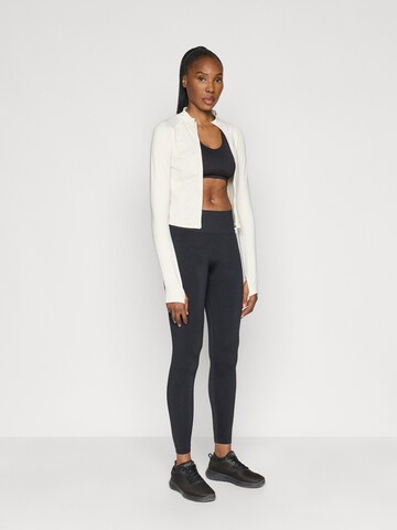 Bluză cu fermoar sport 'Sculpt' de la ICANIWILL pe alb