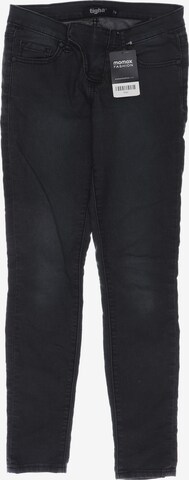tigha Jeans in 24 in Grey: front