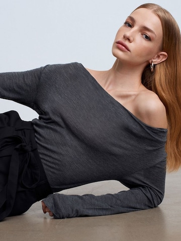 Dilvin Shirt in Grey
