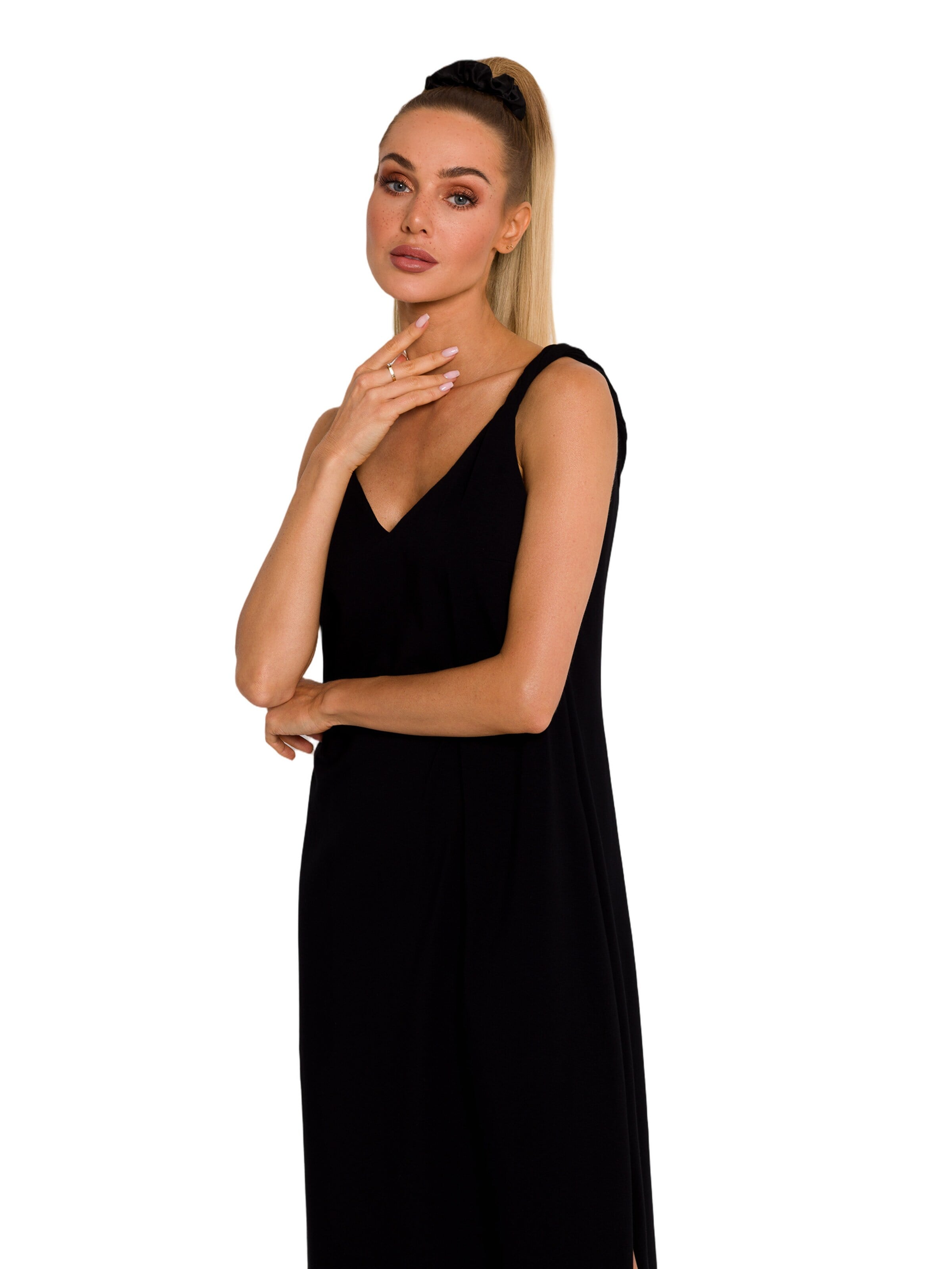 Rochie de la made of emotion pe negru