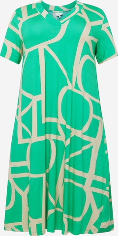 ONLY Carmakoma Φόρεμα 'FYRLA' σε πράσινο: μπροστά