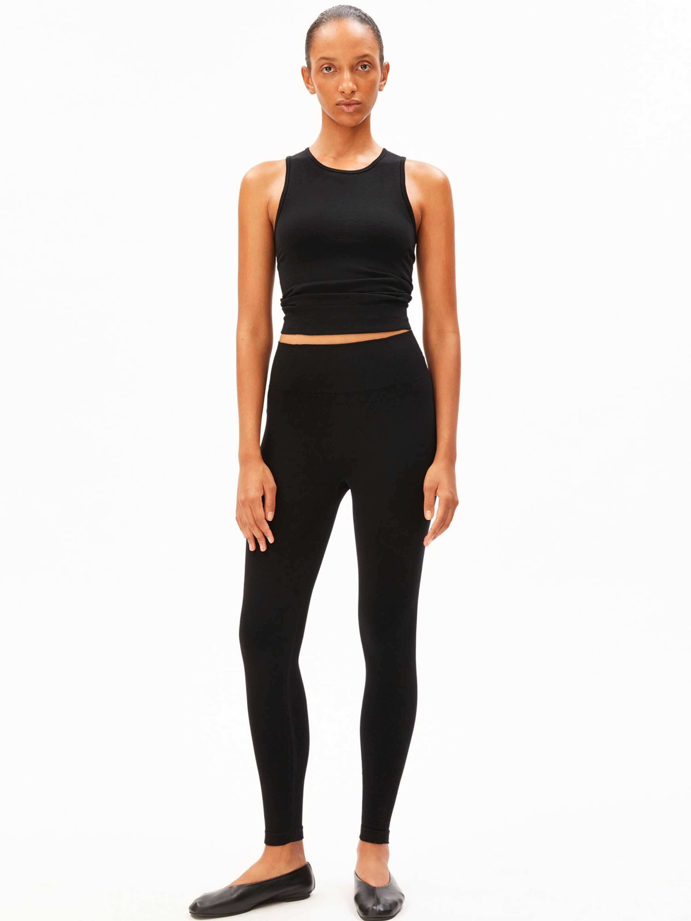Regular Leggings ARMEDANGELS en noir : devant