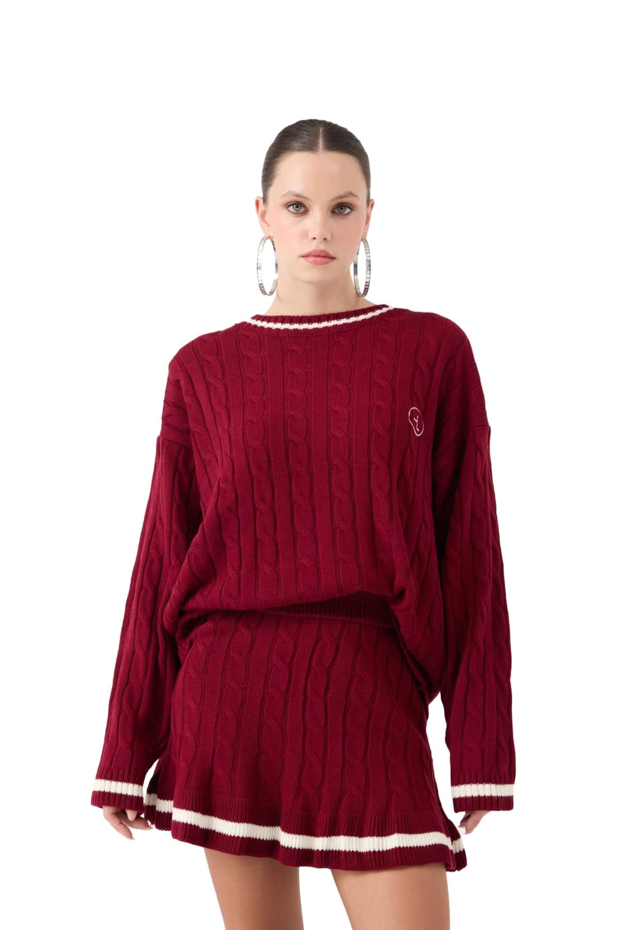 HOLLY LOLLY Sweater in Red: front