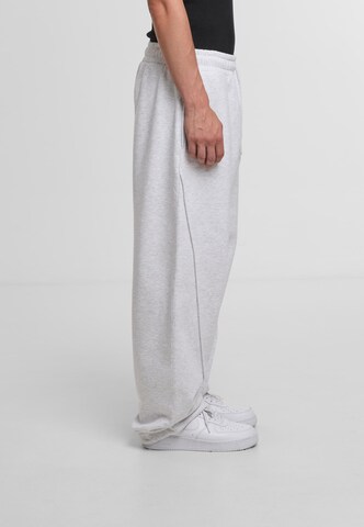 Loosefit Pantaloni 'BALLOON ' di DEF in grigio
