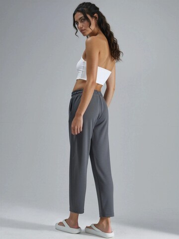 regular Pantaloni di Hiccup in grigio