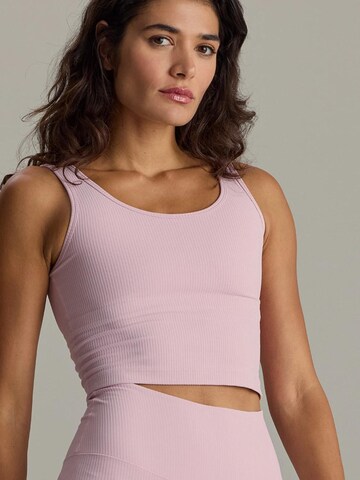 Hey Honey Sporttop 'Longline Tank Ribbed'‌‌‌‌ in Pink: Vorderseite