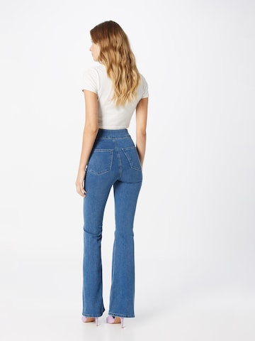 TOPSHOP Flared Jeans 'Jonie' in Blau