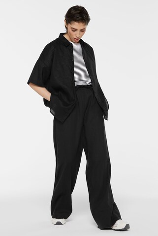 SENSES.THE LABEL Blouse in Black