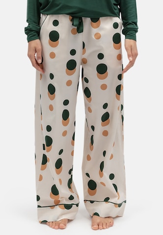 Pantaloncini da pigiama 'Ember' di Cyberjammies in beige: frontale
