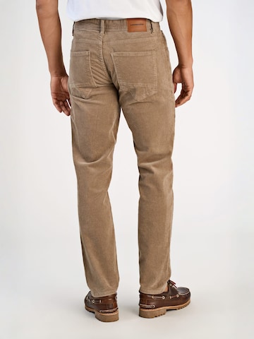 Lindbergh Regular Pants in Beige