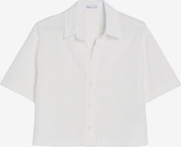 Bershka Blouse in White: front