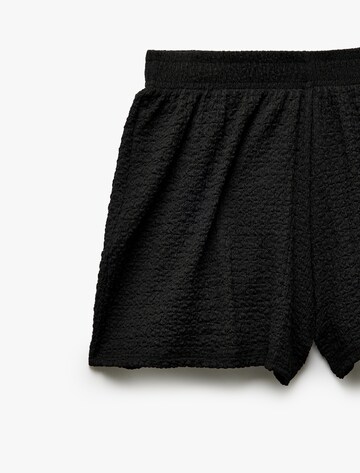 Koton Loose fit Pants in Black