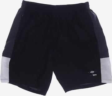 UMBRO Shorts in 31-32 in Black: front