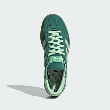 ADIDAS ORIGINALS Trampki niskie 'Handball Spezial' w kolorze zielony