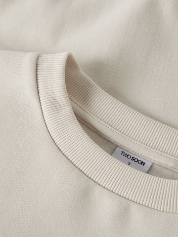 Sweat-shirt TWO SOON en blanc