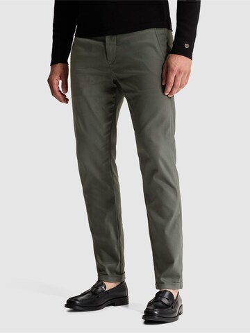 CAST IRON - Pantalón chino 'Cyclas tapered fit chino' en verde: frente