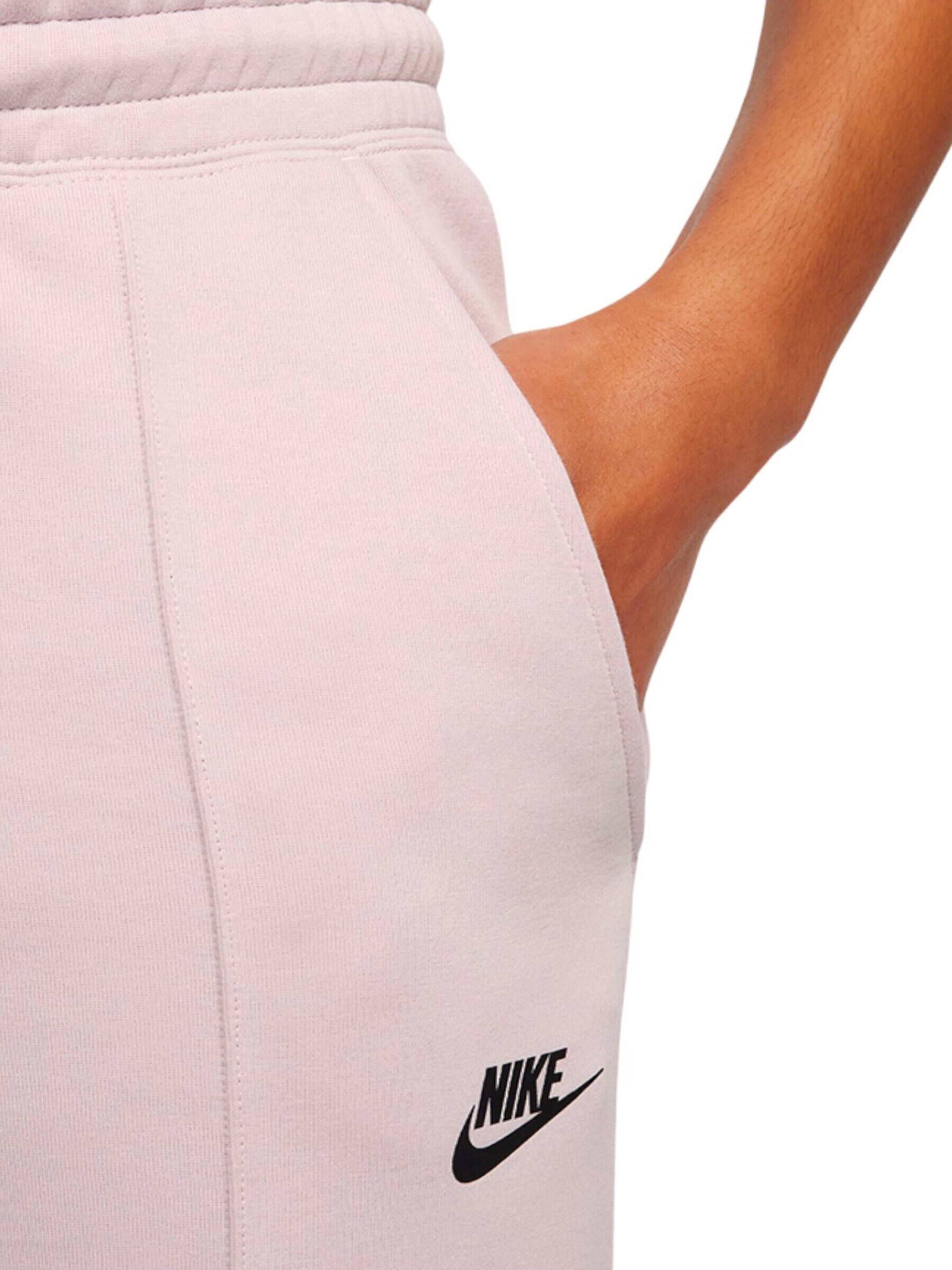Tapered Pantaloni 'Tch Flc' di Nike Sportswear in lilla