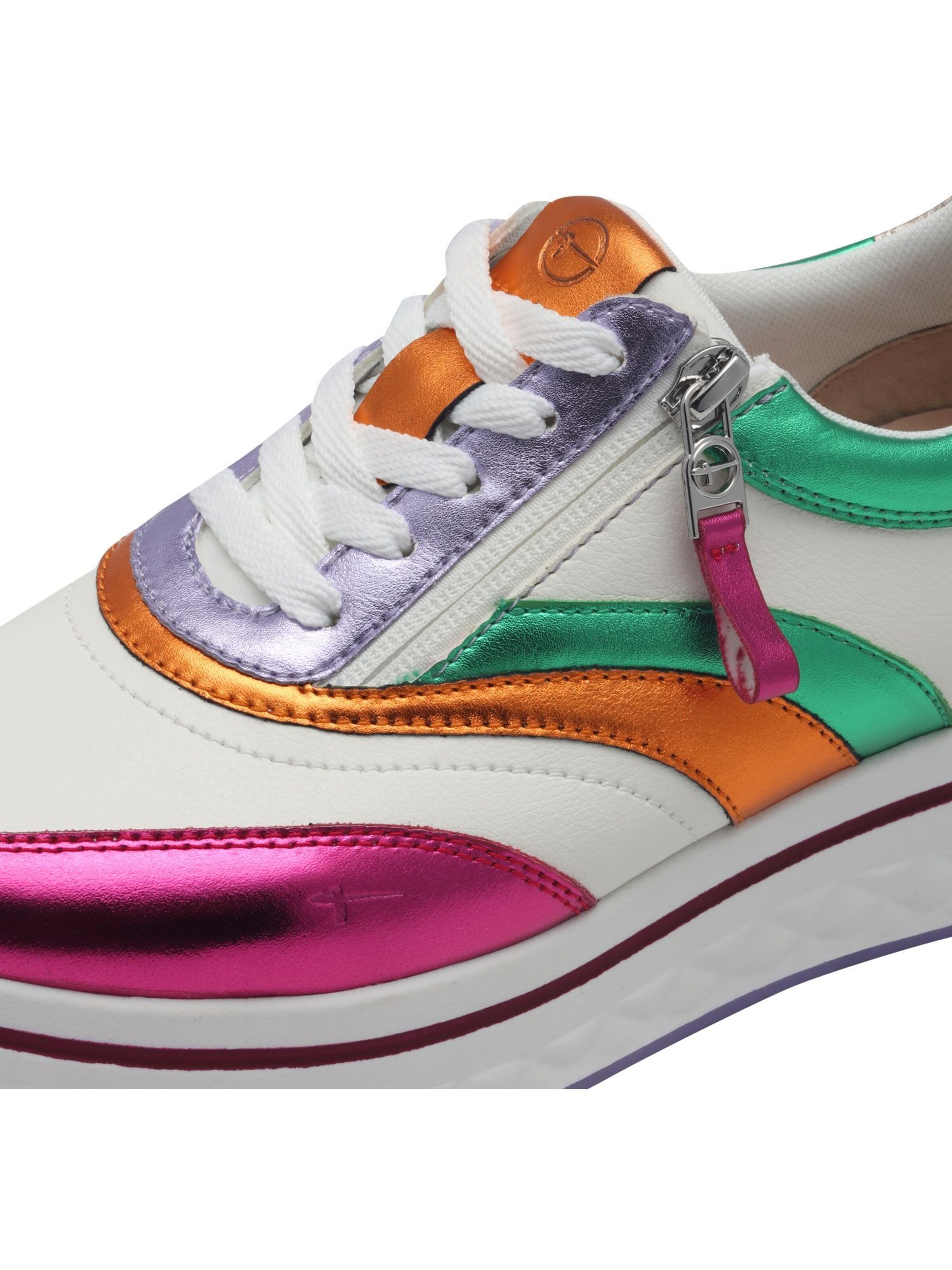 Baskets basses Tamaris en blanc