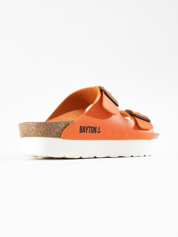 Bayton - Zapatos abiertos 'Japet' en naranja