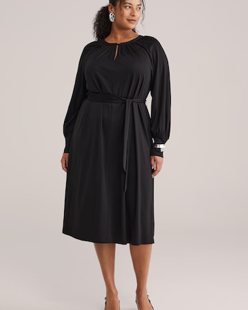 WE Fashion Платье в Черный: спереди