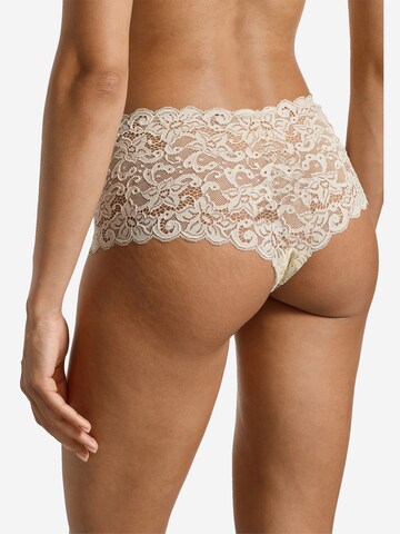 Hanro Slip 'Moments'‌‌ in Beige