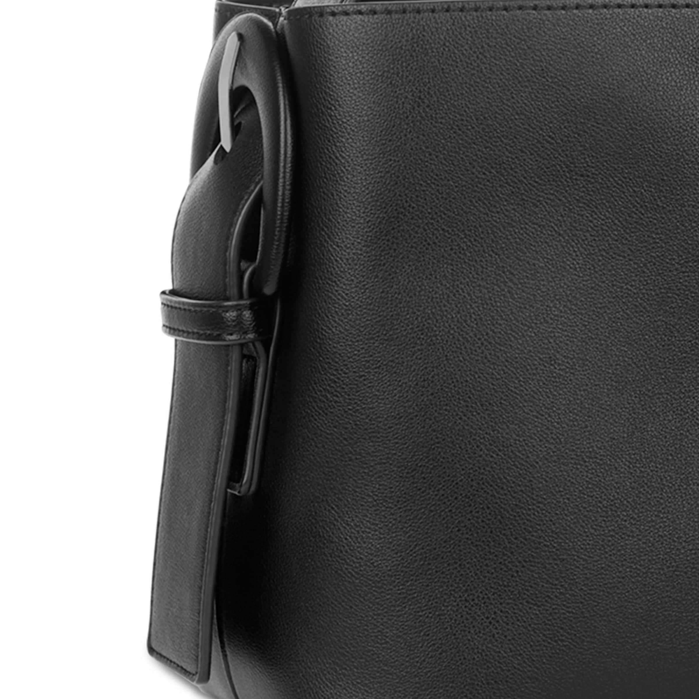 Borsa a spalla 'Aria' di bugatti in nero