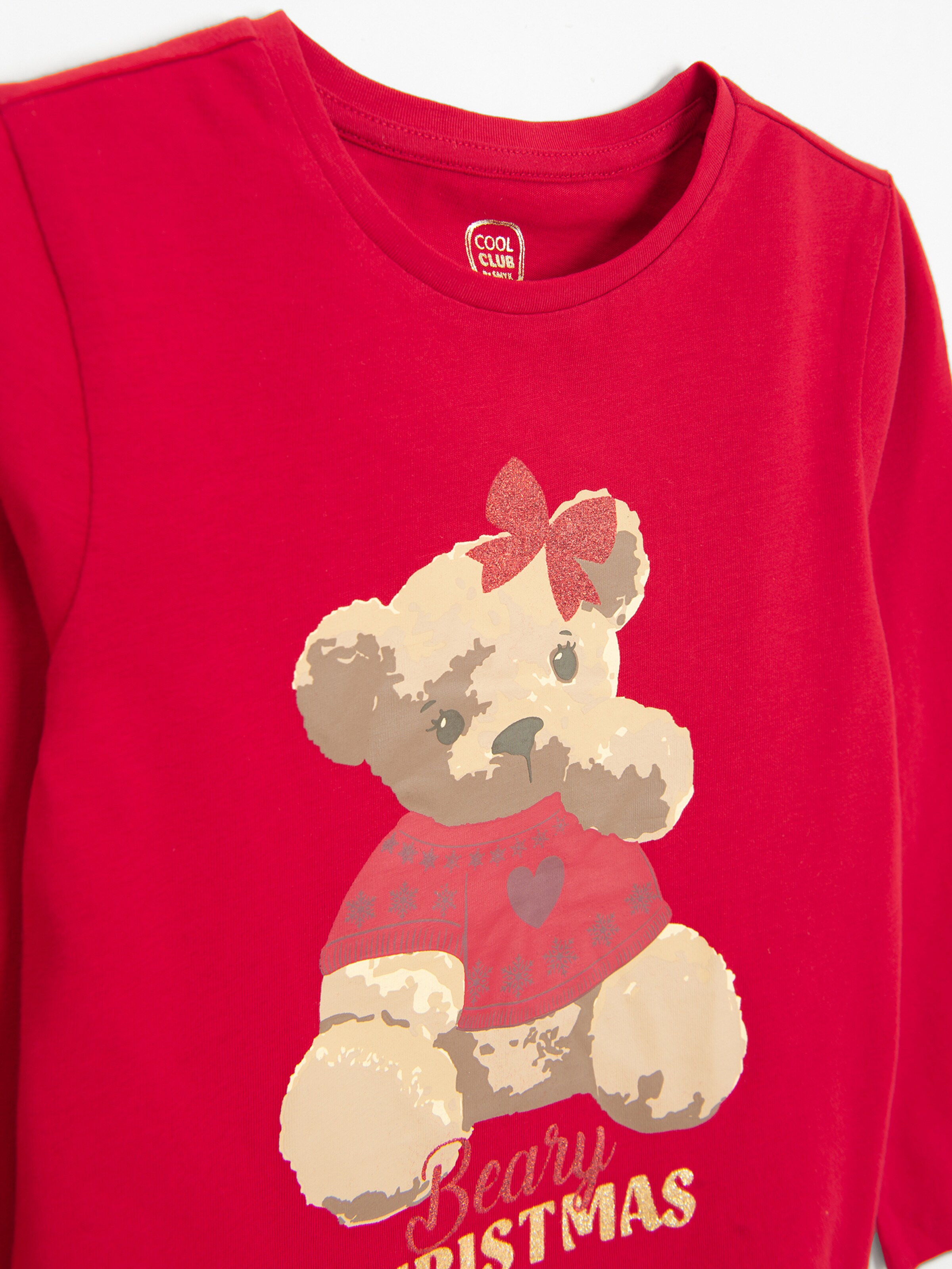Tricou de la Cool Club pe roșu