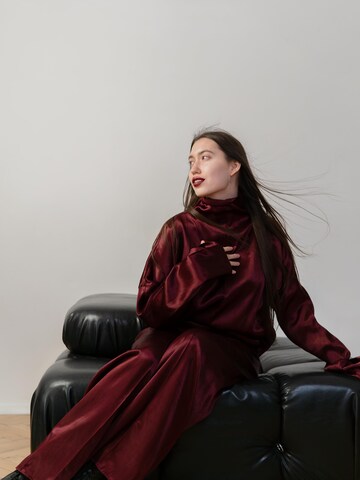 ZUBEK - Traje de pantalón en rojo