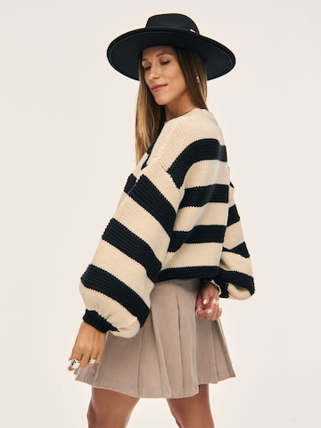 Pull-over Kamila Šikl en noir