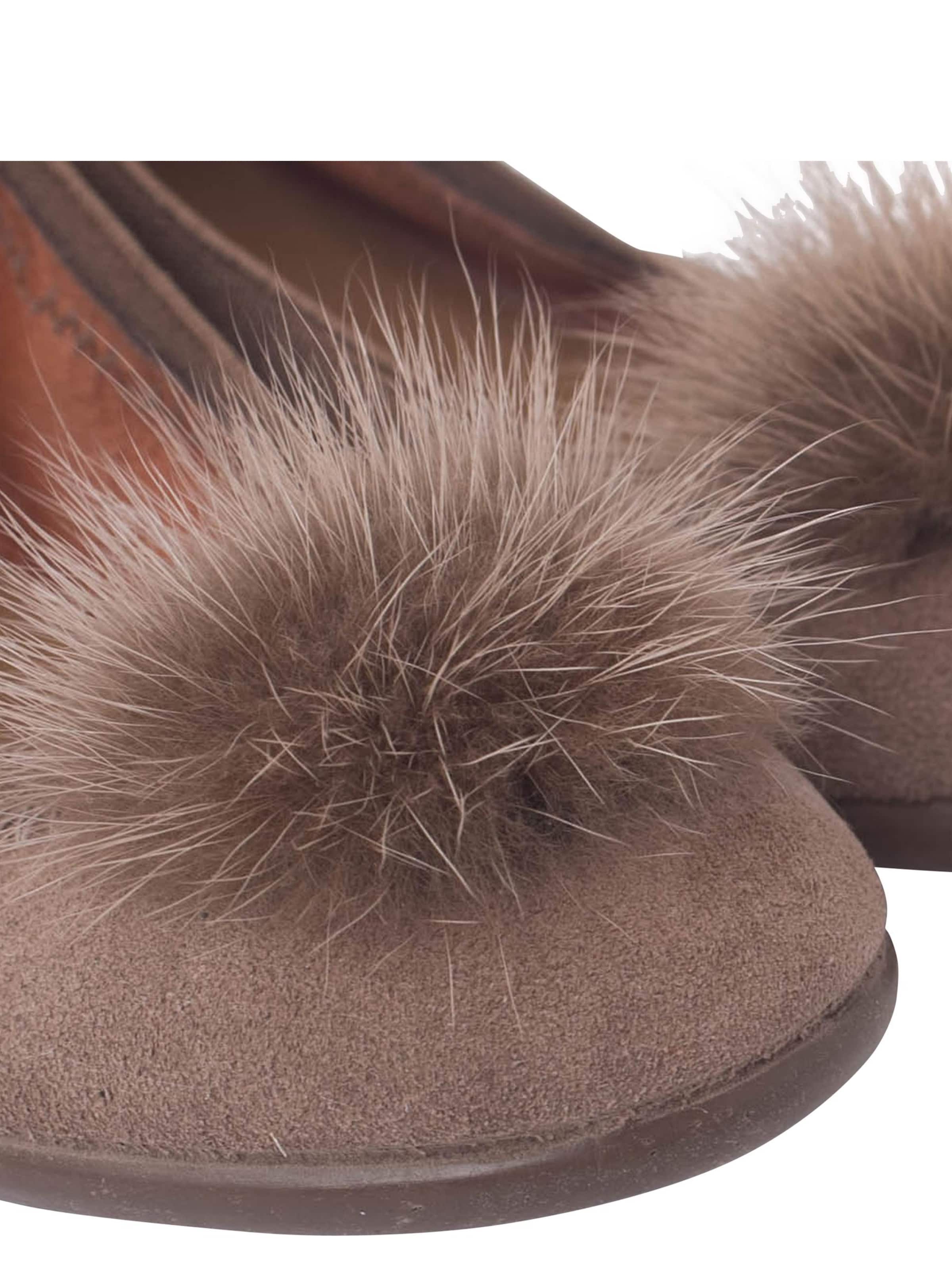 Ballerina di Pisamonas in grigio