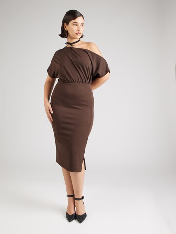 Trendyol Curve Kleid in Braun: Vorderseite