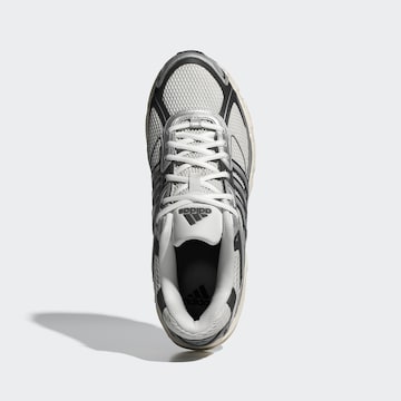 Sneaker bassa 'Response' di ADIDAS ORIGINALS in grigio