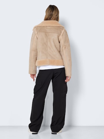 Veste mi-saison 'SHERRI' Noisy may en beige