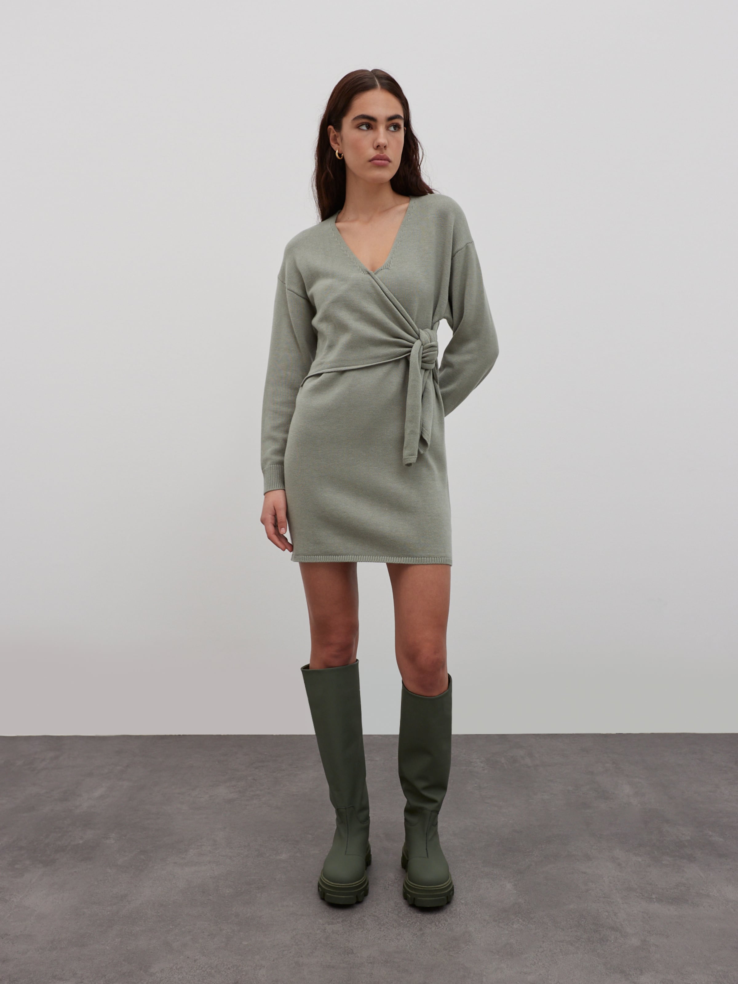 Jurk edited sales
