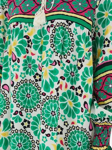 Robe Bigdart en vert