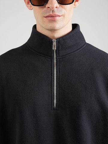 Abercrombie & Fitch - Sudadera en negro