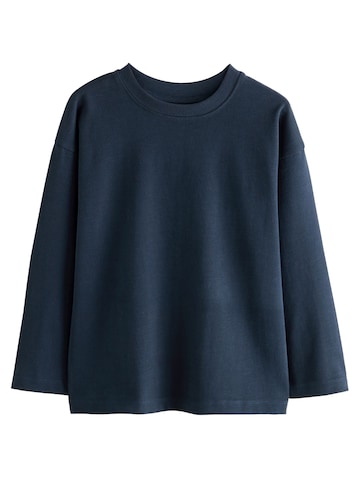 Next Shirt in Red: front