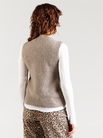 VERO MODA - Pullover 'VMBOOM' em cinzento