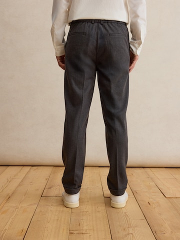 regular Pantaloni 'Charlie' di DAN FOX APPAREL in grigio