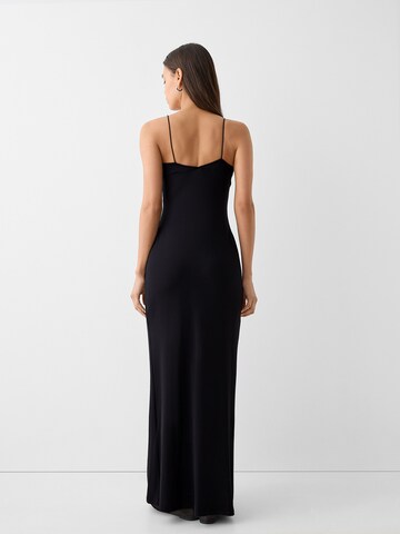 Bershka Kleid in Schwarz