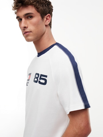 TOMMY HILFIGER - Camisa em branco