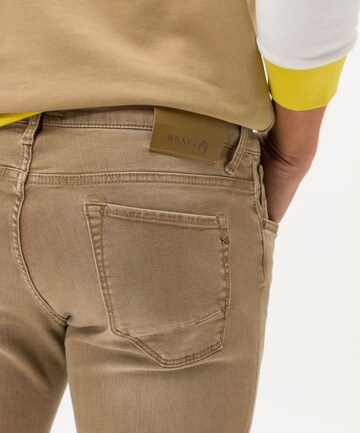 BRAX Slimfit Jeans 'Chuck' in Braun