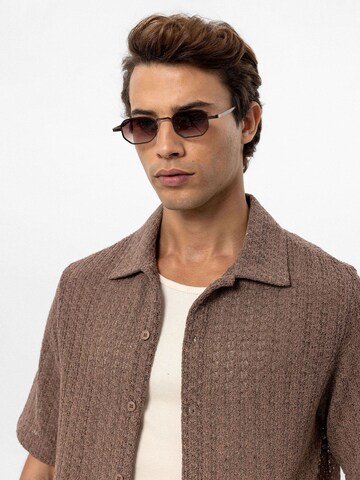Antioch Regular fit Button Up Shirt in Brown