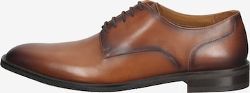 Gordon & Bros Lace-Up Shoes in Brown