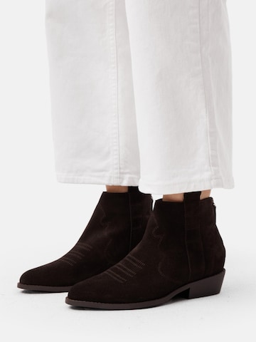 L37 HANDMADE SHOES Enkellaarsje 'FLASHBACK' in Bruin