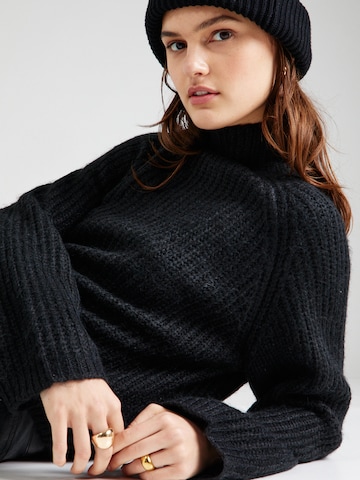 PIECES Sweater 'Nell' in Black