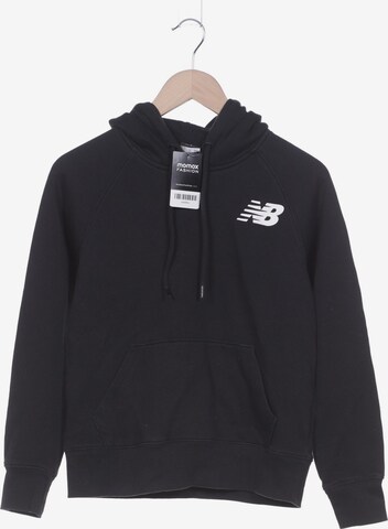 new balance Sweatshirt & Zip-Up Hoodie in S in Black: front