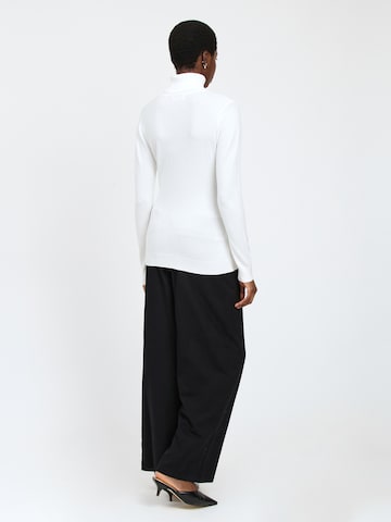 Pull-over Influencer en blanc